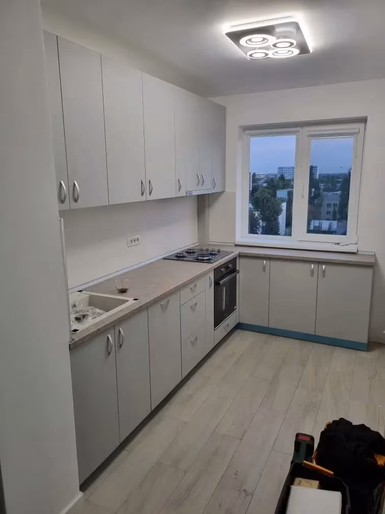 Mobilier la comandă realizat de Artesano Mob în București